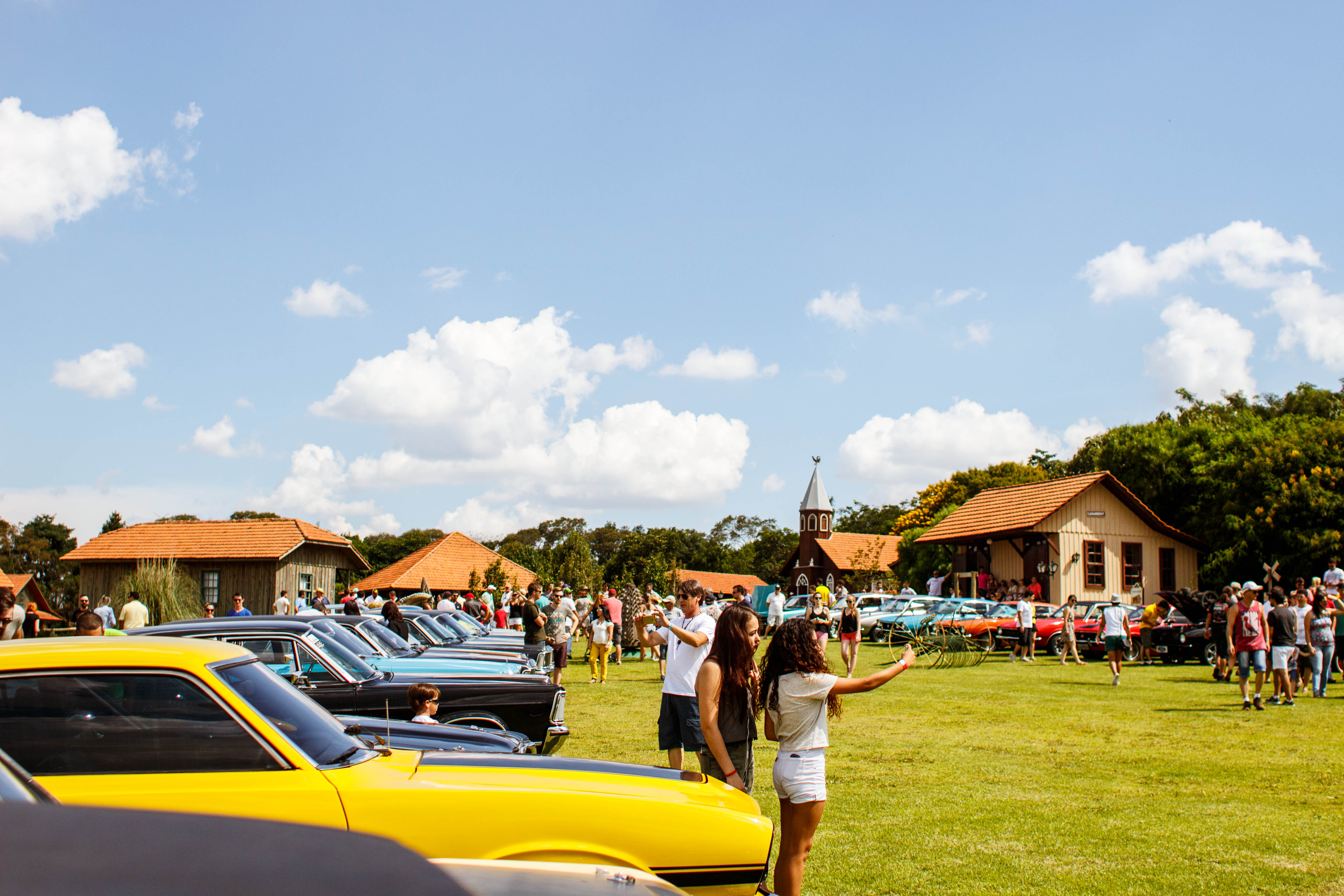 Carros Antigos cativaram público do Parque Histórico