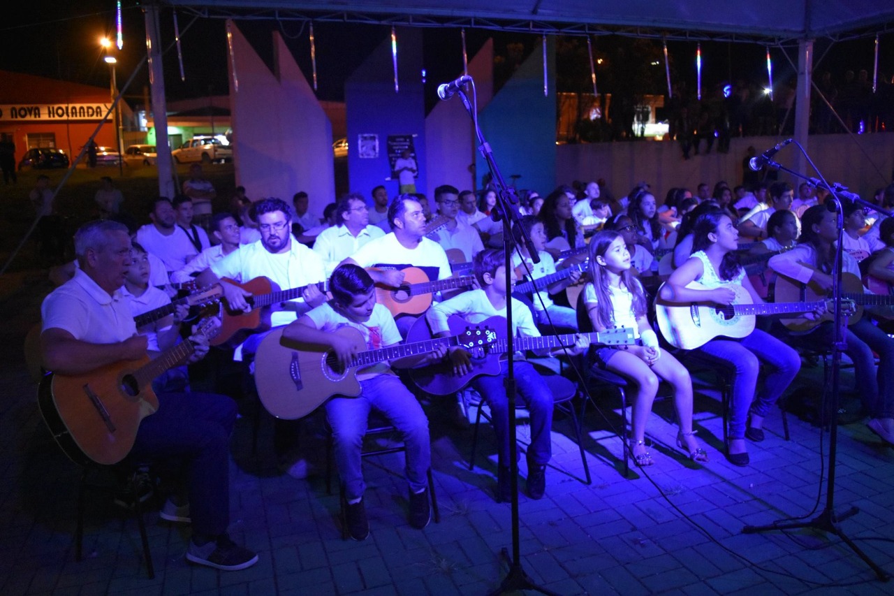 Grupo Violões de Carambeí se apresentará no VII Arraiá do Parque