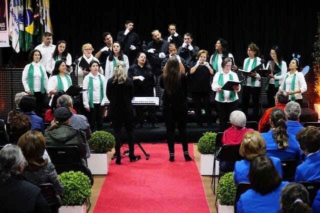 Coral da Princesa dos Campos se apresenta no Parque Histórico de Carambeí