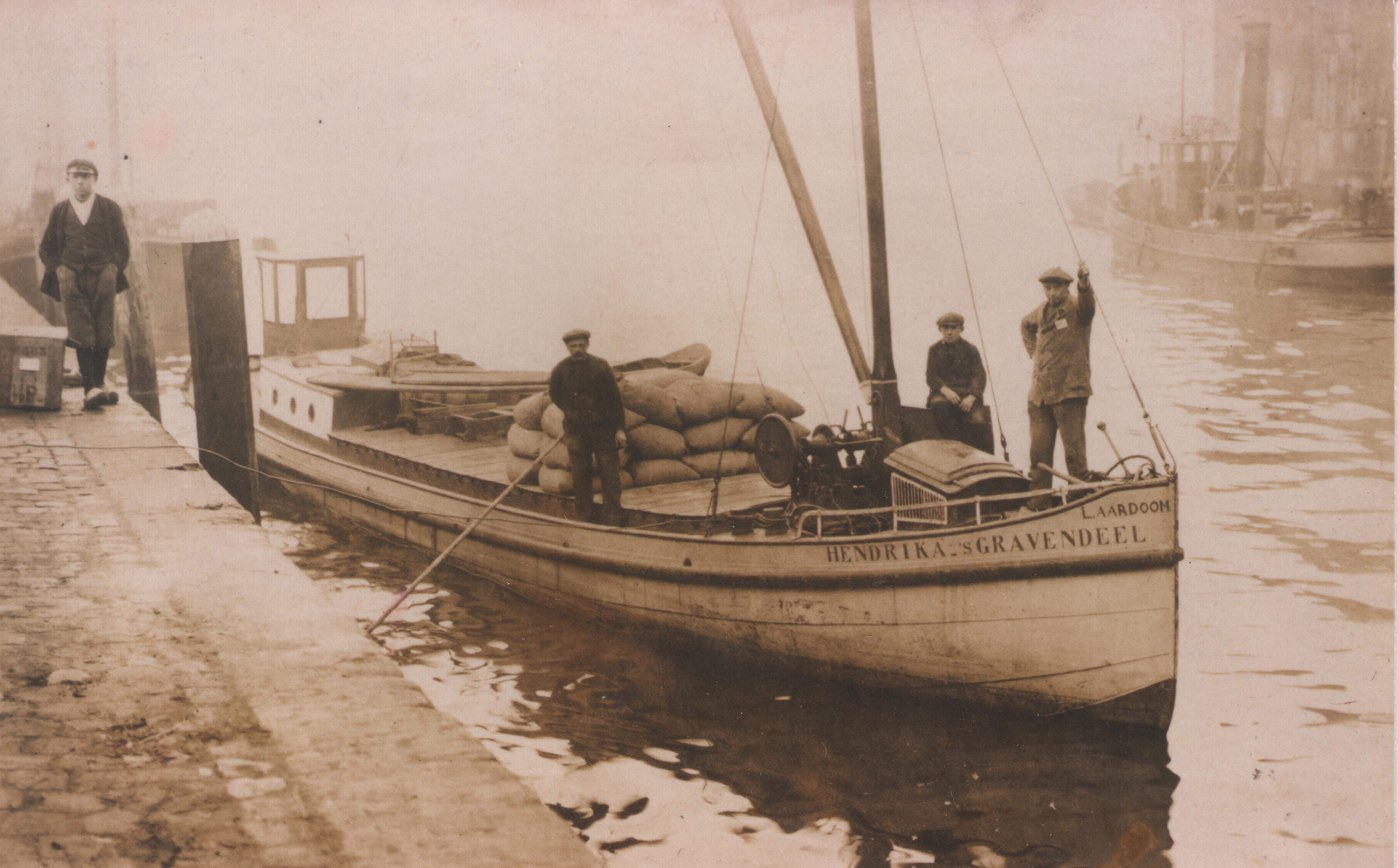 PARQUE HISTÓRICO REVELA HISTÓRIA POR TRÁS DE FOTOGRAFIA