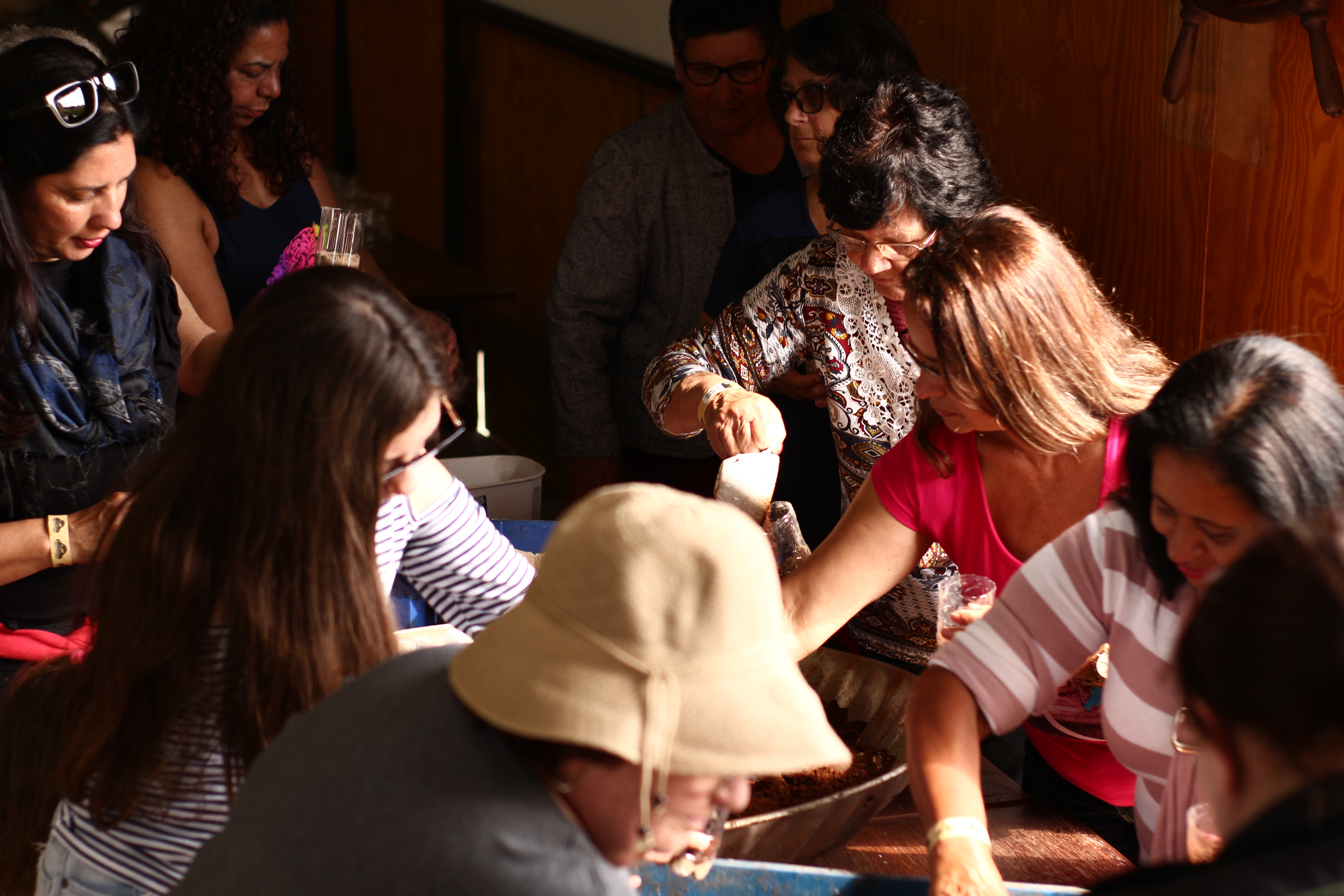 Grupo da Terceira Idade participada de ação educativa no Parque Histórico